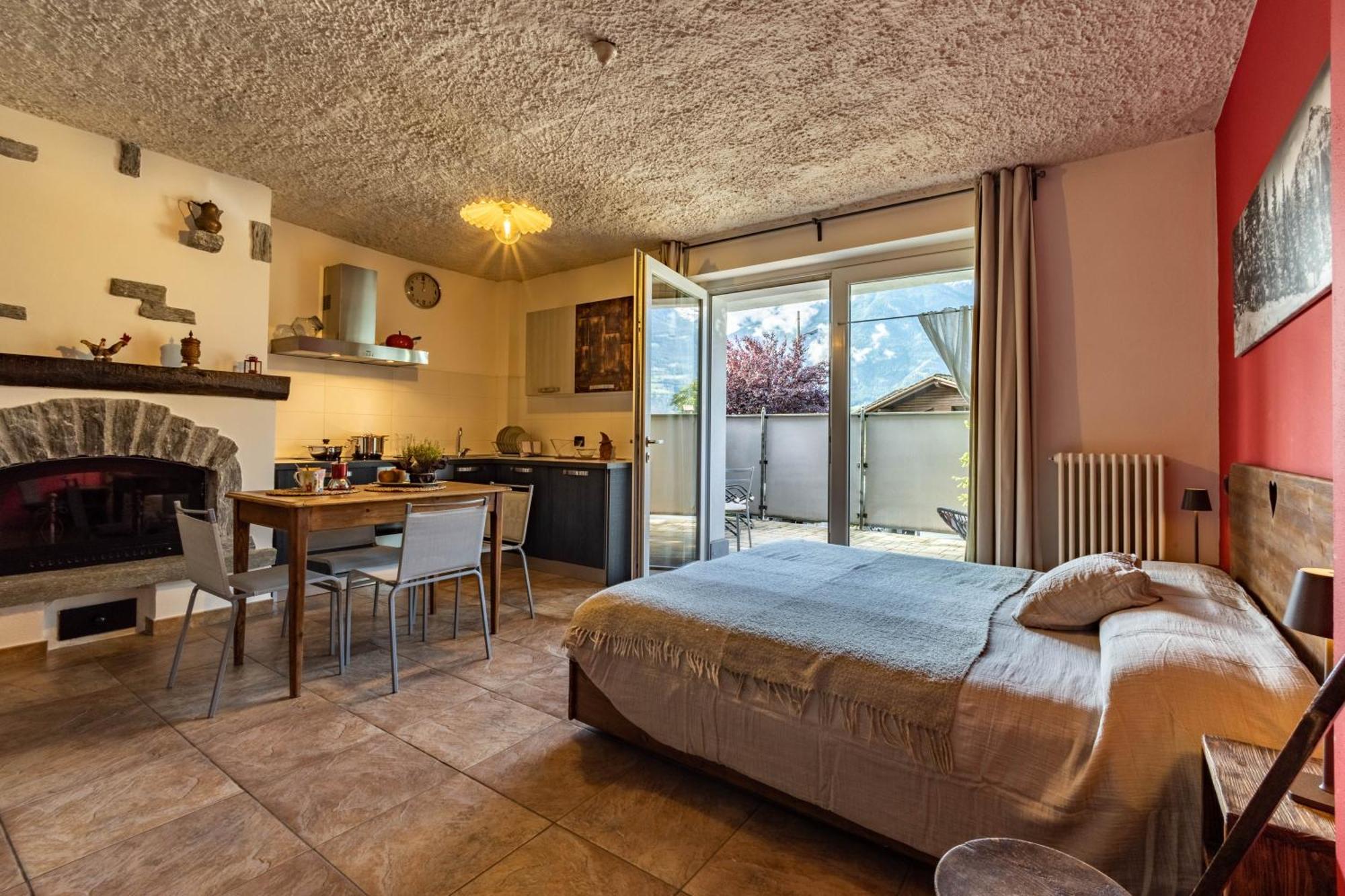 Case Appartamenti Vacanze Da Cien Saint-Christophe Luaran gambar